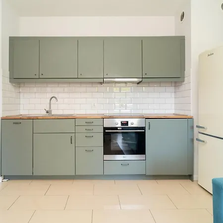 Totu Sadova Srodmiescie Apartamento *